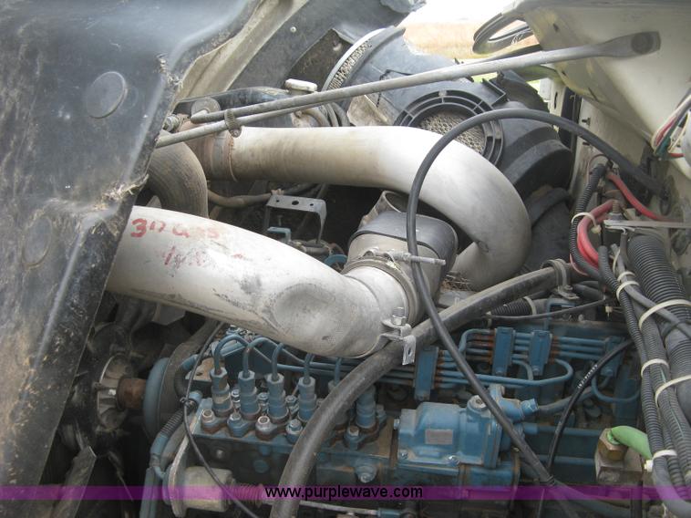 image for item L6429 1995 International 4700 sewer rodder truck