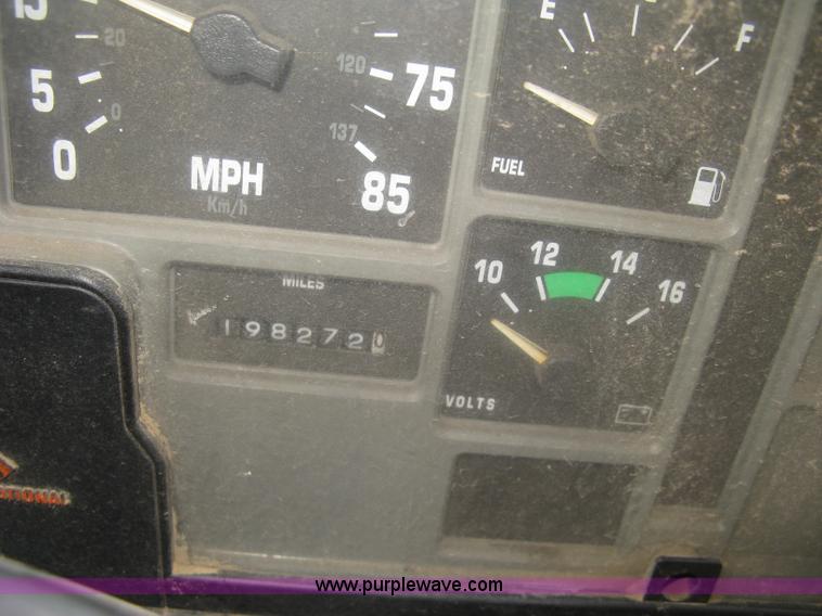 image for item L6429 1995 International 4700 sewer rodder truck