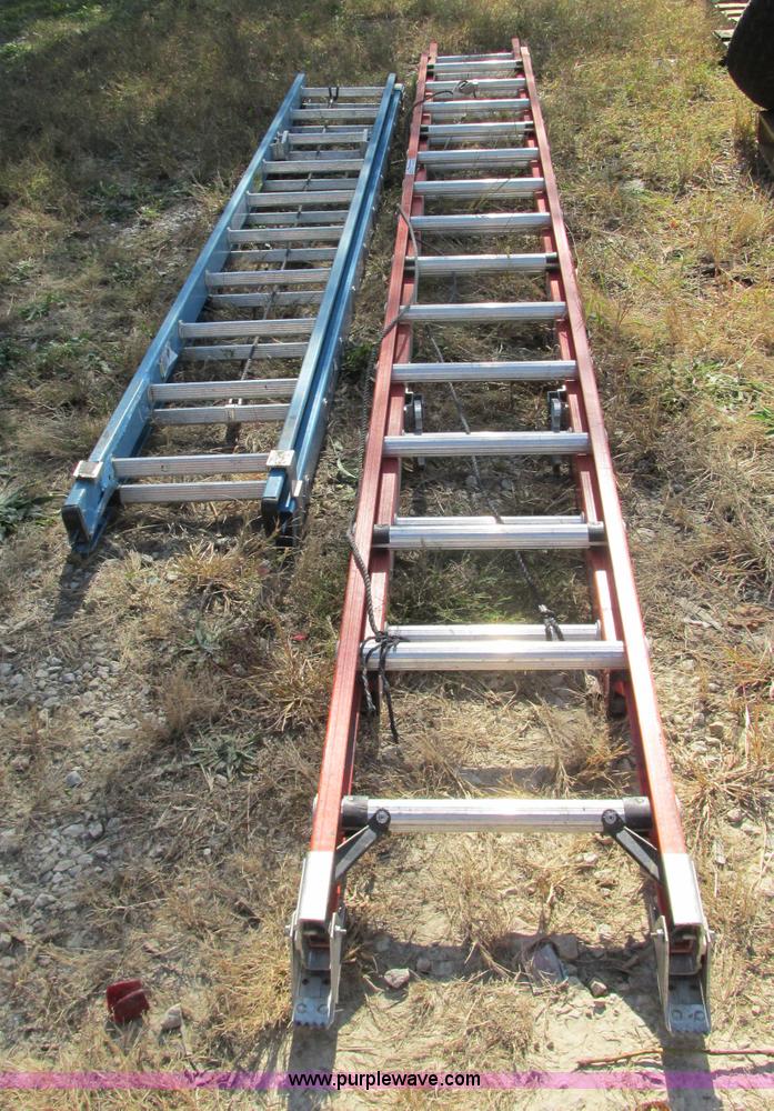 image for item R9488 (2) Werner extension ladders