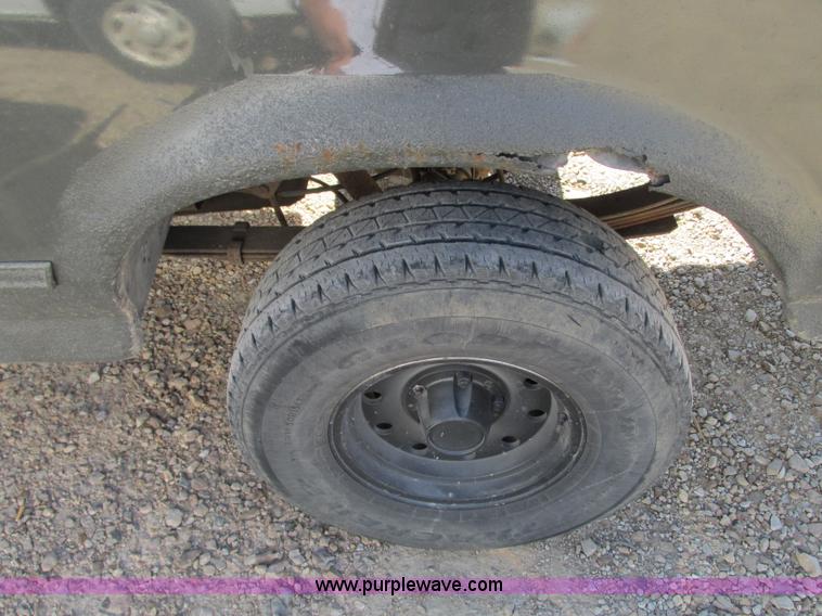 image for item R9491 1995 Ford F150 XLT pickup truck