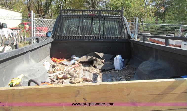 image for item R9491 1995 Ford F150 XLT pickup truck