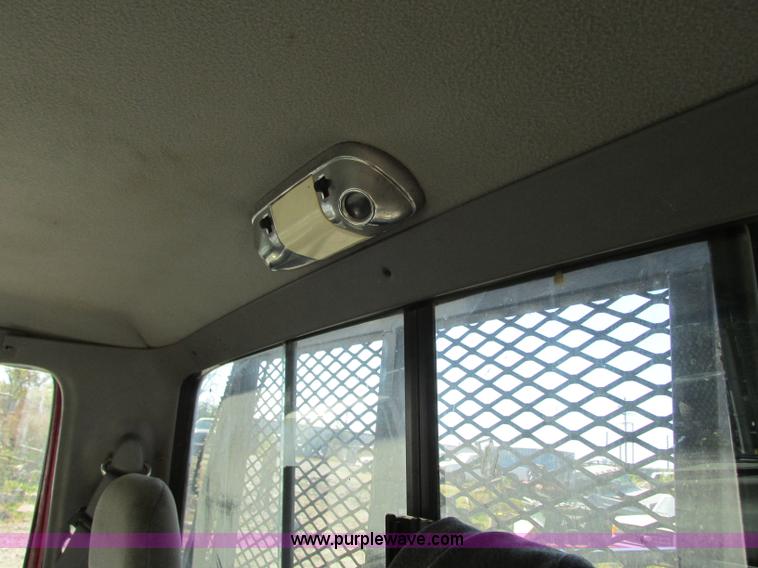 image for item R9491 1995 Ford F150 XLT pickup truck