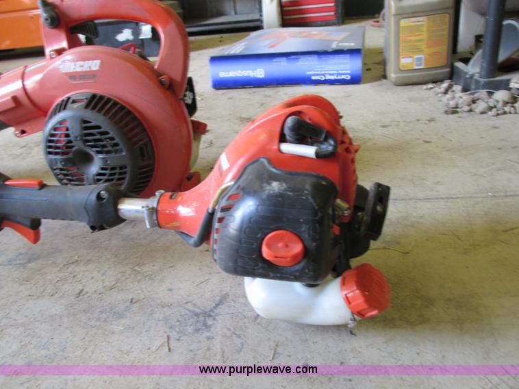 image for item R9494 Assorted lawn and garden equipment