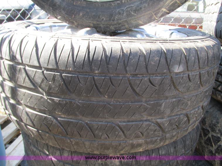image for item R9495 Assorted wheels and tires