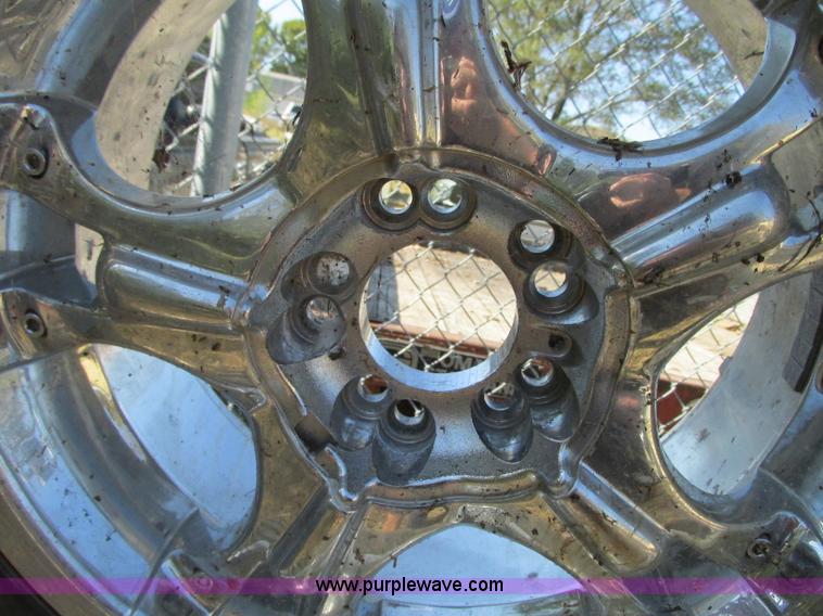 image for item R9495 Assorted wheels and tires