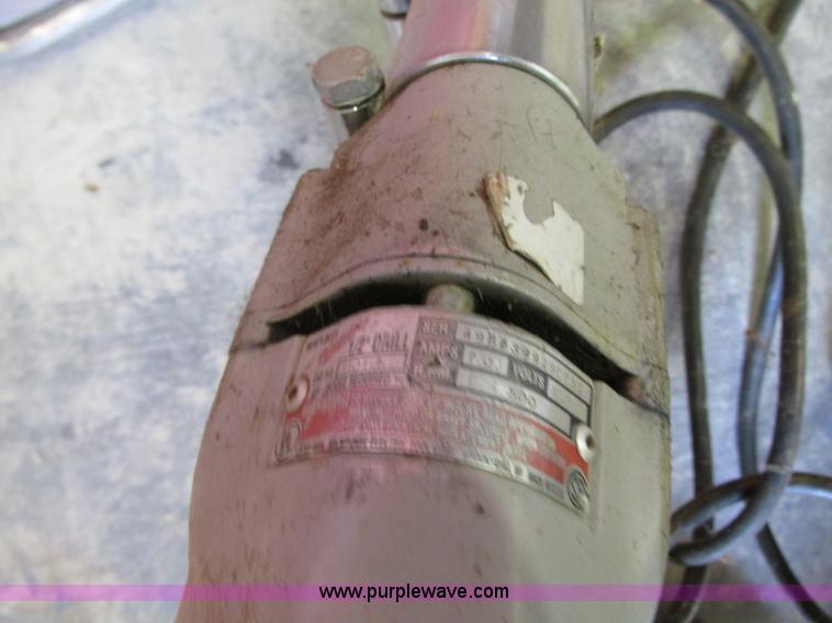 image for item R9497 Milwaukee right angle drill