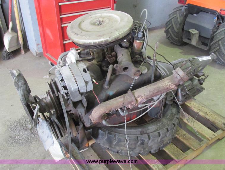 image for item AW9644 Chevrolet 350 C.I.D. eight cylinder gas engine