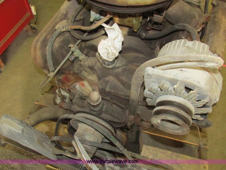 image for item AW9644 Chevrolet 350 C.I.D. eight cylinder gas engine