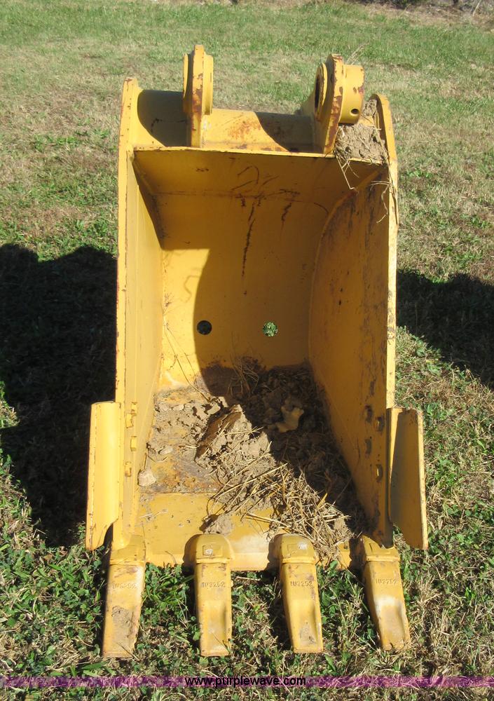 image for item BB9143 Chikara excavator bucket