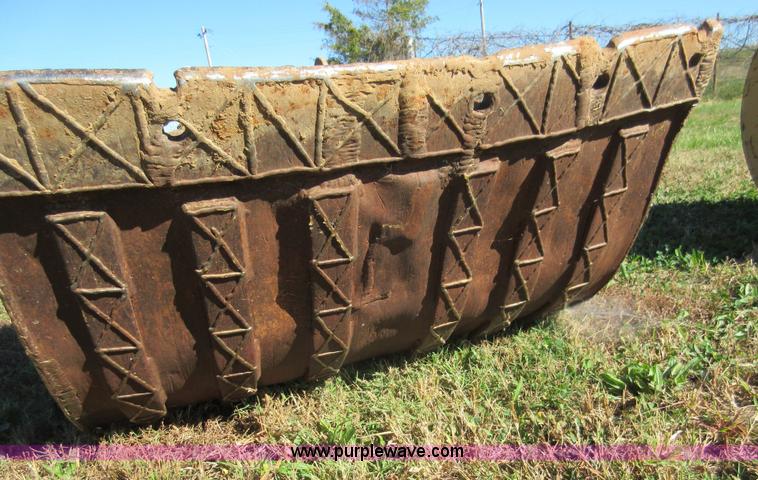 image for item BB9144 Excavator bucket