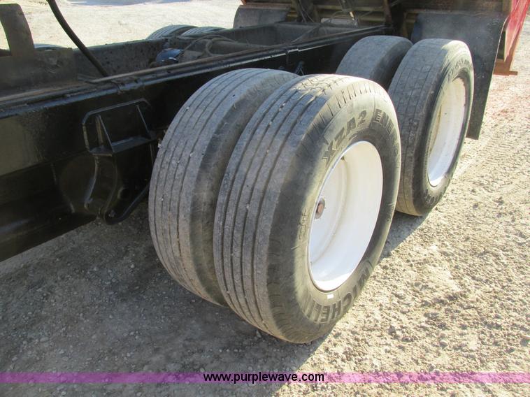 image for item BS9978 1980 shop built pup dump trailer