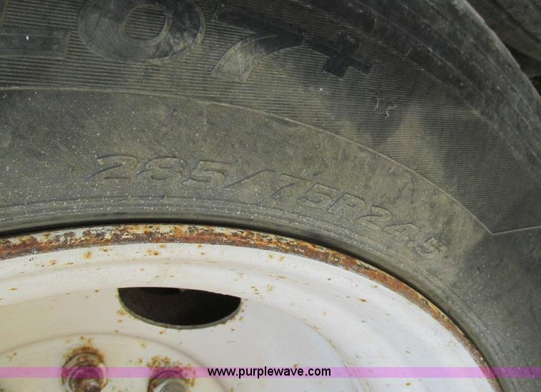 image for item BS9978 1980 shop built pup dump trailer