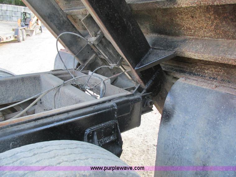 image for item BS9978 1980 shop built pup dump trailer