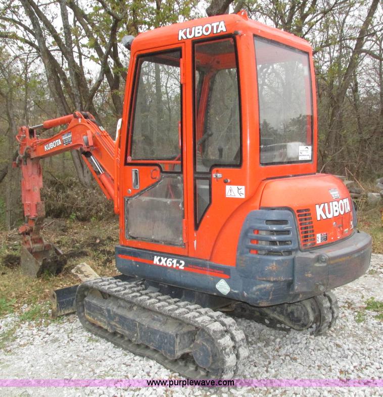 2000 Kubota KX612 mini excavator in Salem, NE Item H1070 sold