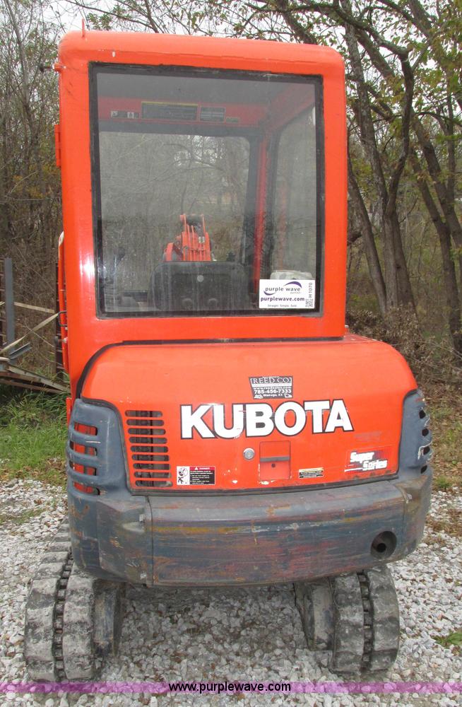 image for item H1070 2000 Kubota KX61-2 mini excavator