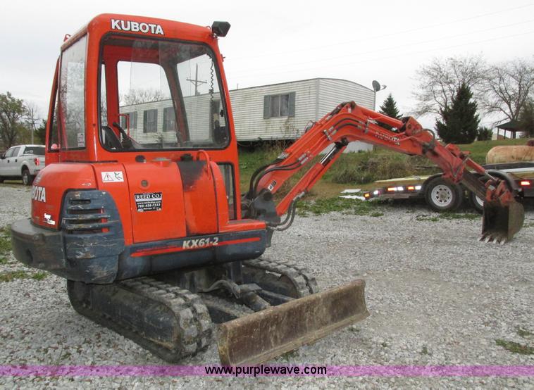 image for item H1070 2000 Kubota KX61-2 mini excavator