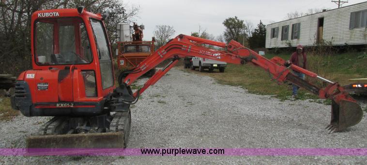 image for item H1070 2000 Kubota KX61-2 mini excavator