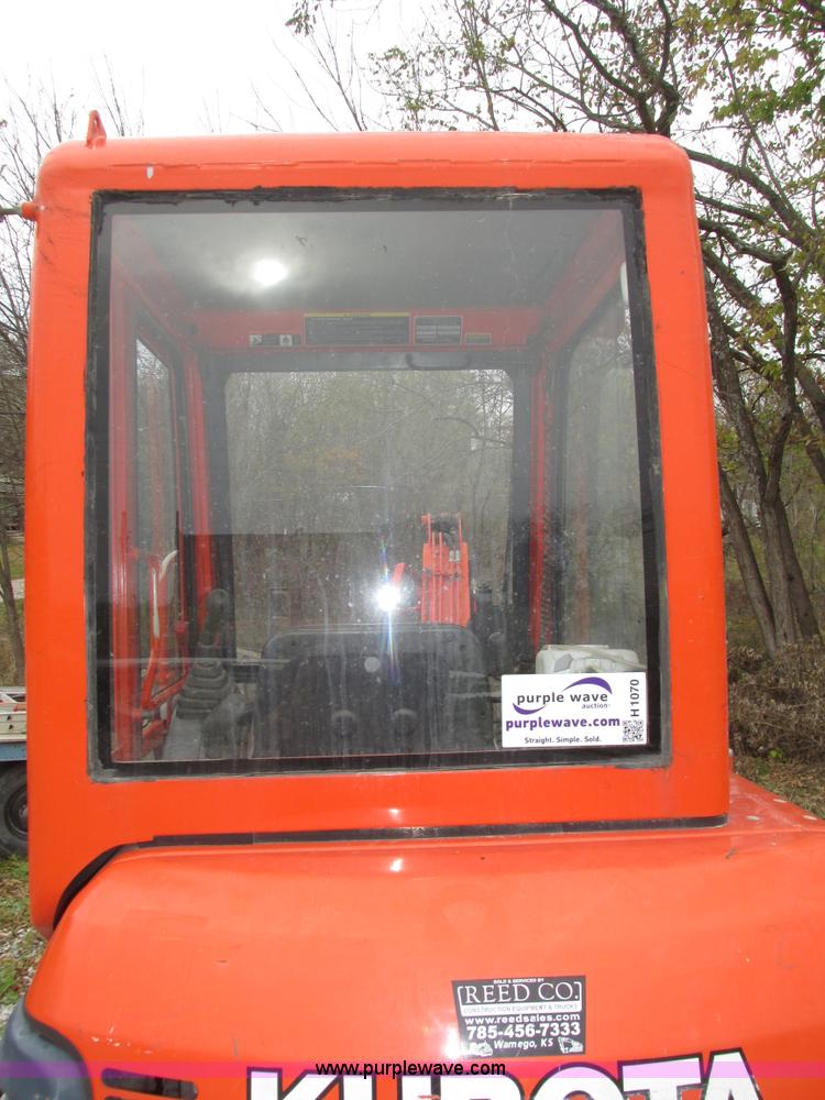 image for item H1070 2000 Kubota KX61-2 mini excavator