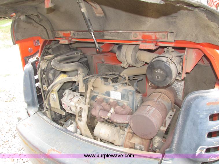 image for item H1070 2000 Kubota KX61-2 mini excavator