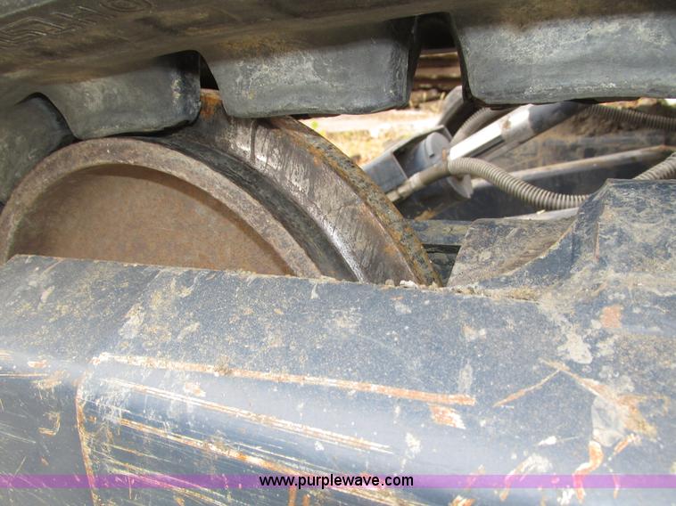 image for item H1070 2000 Kubota KX61-2 mini excavator