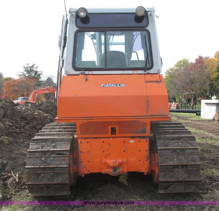 image for item H1090 1995 Fiat-Allis FD175 IT dozer