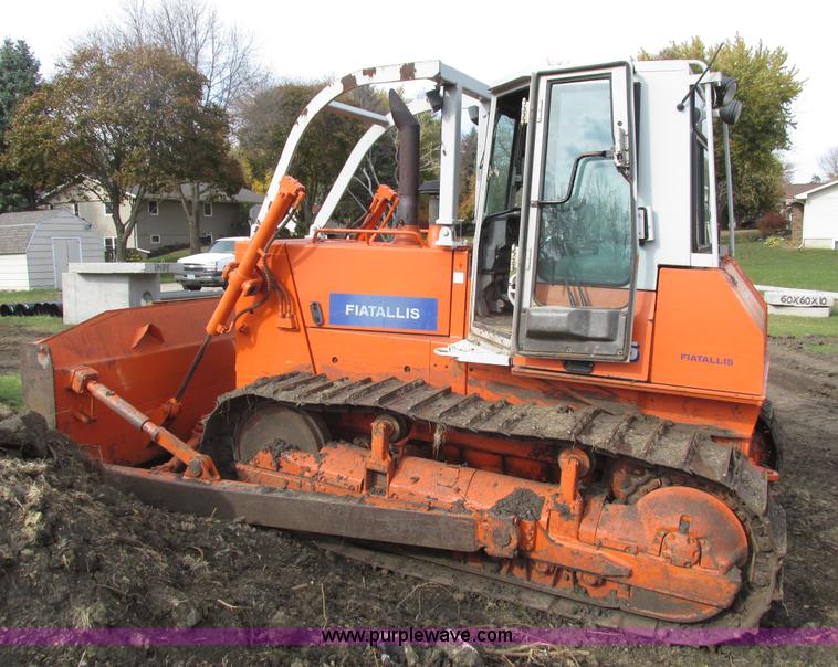 image for item H1090 1995 Fiat-Allis FD175 IT dozer