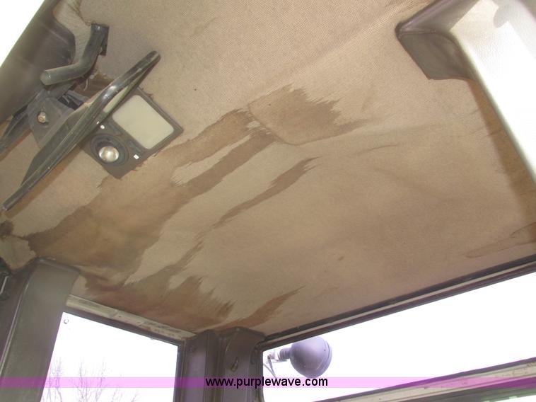 image for item H1090 1995 Fiat-Allis FD175 IT dozer