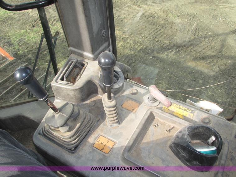 image for item H1090 1995 Fiat-Allis FD175 IT dozer