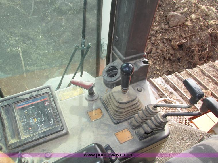 image for item H1090 1995 Fiat-Allis FD175 IT dozer