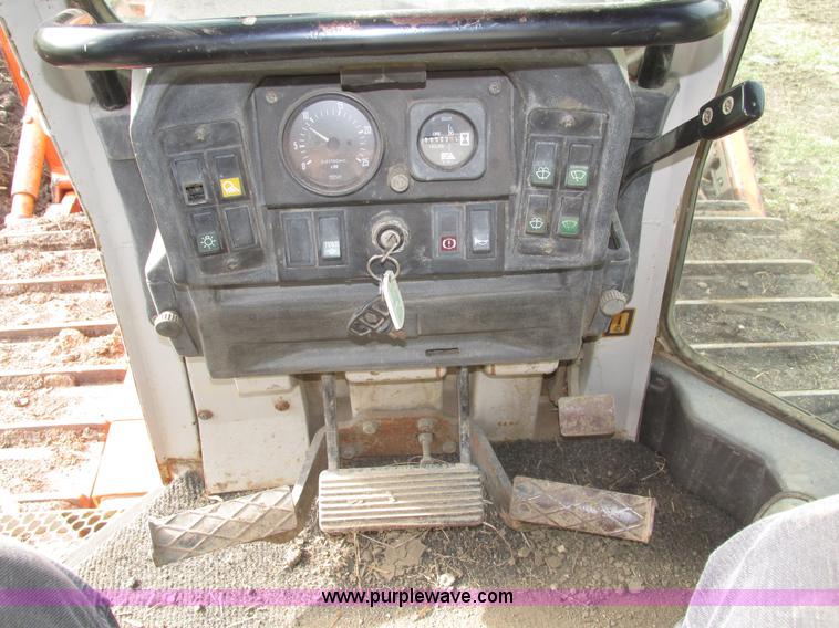 image for item H1090 1995 Fiat-Allis FD175 IT dozer