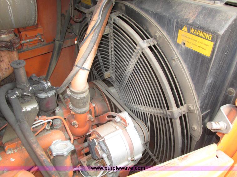 image for item H1090 1995 Fiat-Allis FD175 IT dozer