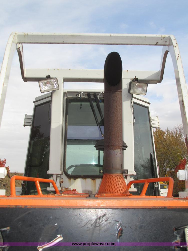 image for item H1090 1995 Fiat-Allis FD175 IT dozer