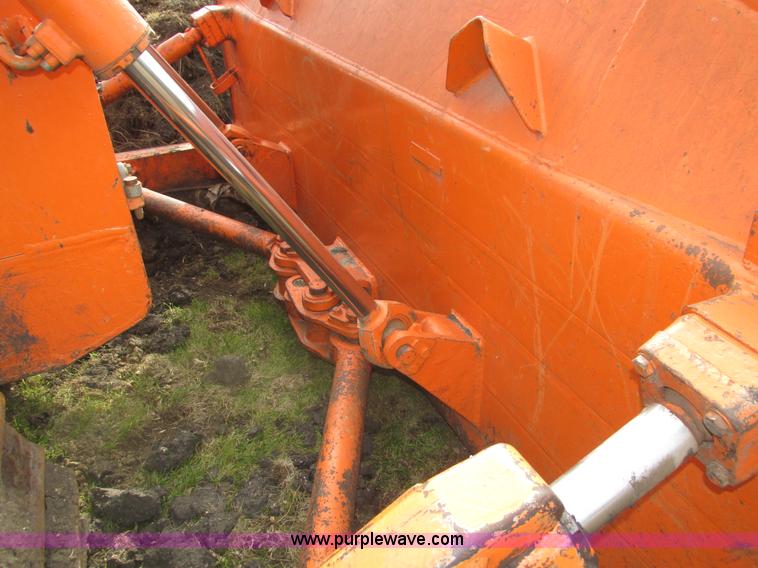 image for item H1090 1995 Fiat-Allis FD175 IT dozer