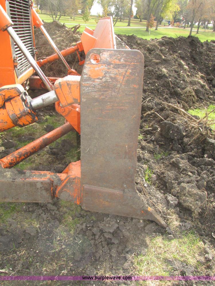 image for item H1090 1995 Fiat-Allis FD175 IT dozer