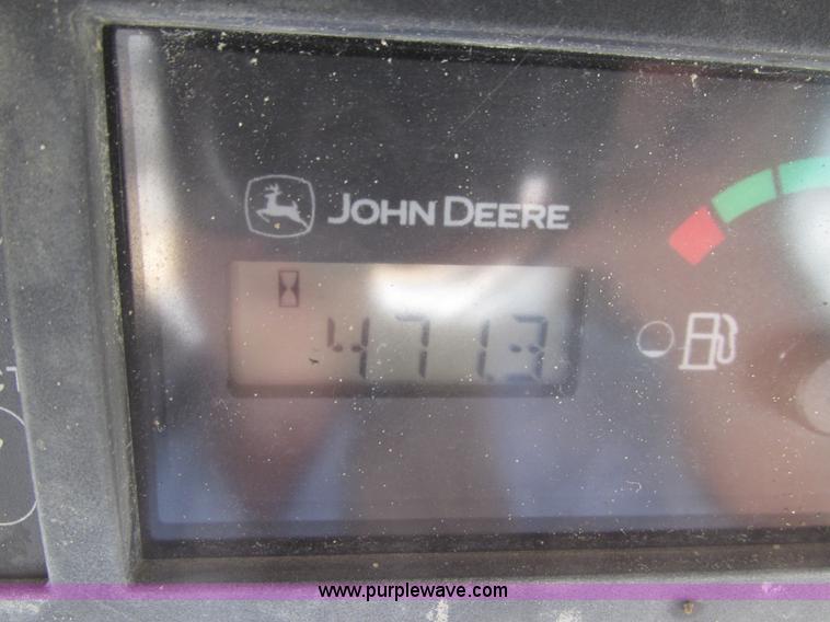 image for item H1107 2005 John Deere 317 skid steer