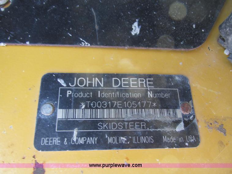 image for item H1107 2005 John Deere 317 skid steer