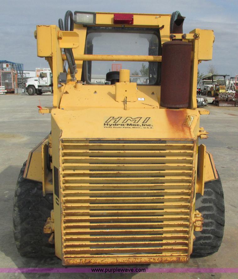 image for item H1108 Hydra-mac 2650 skid steer