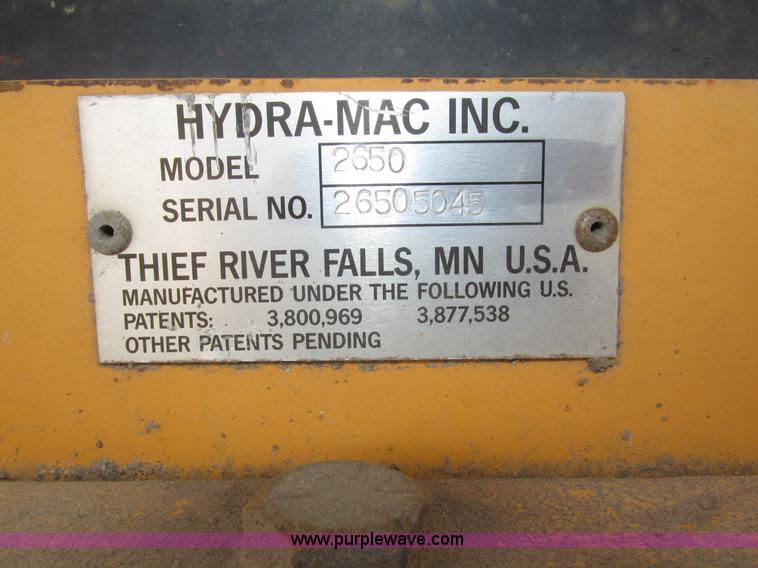 image for item H1108 Hydra-mac 2650 skid steer