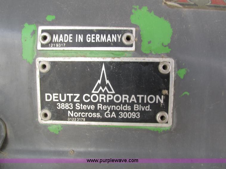 image for item H1109 JLG 80HX boom lift