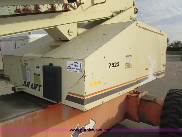 image for item H1109 JLG 80HX boom lift