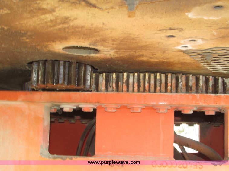 image for item H1109 JLG 80HX boom lift