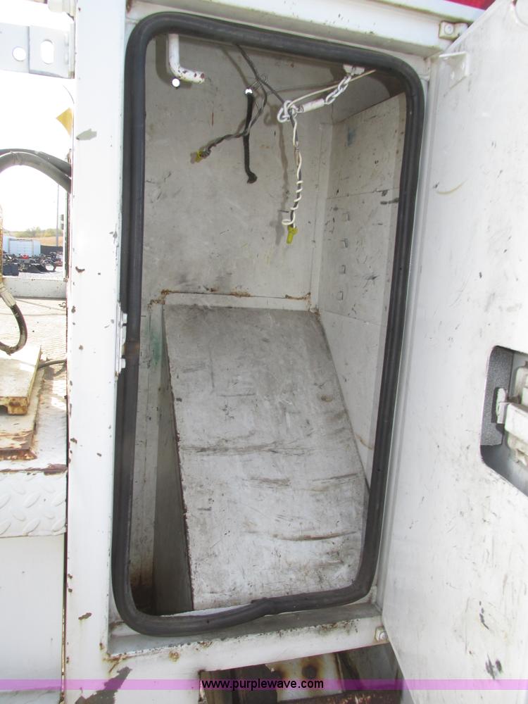 image for item H1112 2002 Altec utility bed with boom