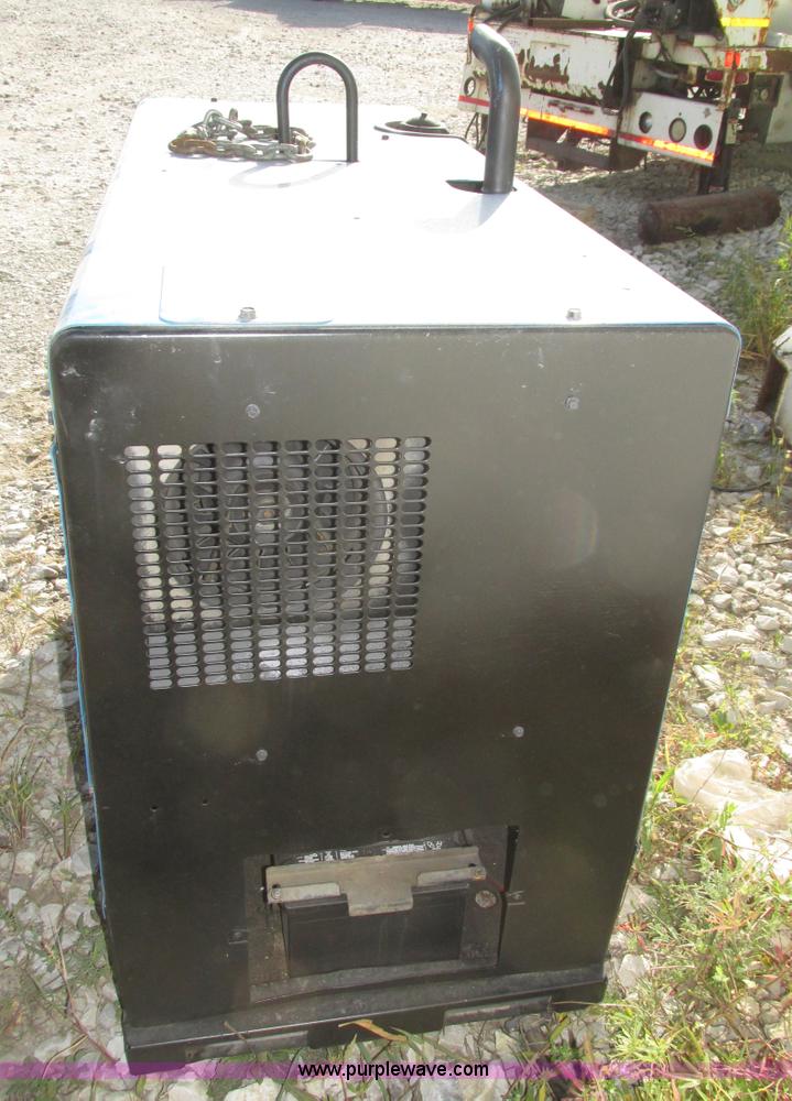 image for item H1113 Miller Big Blue 402D welder/generator