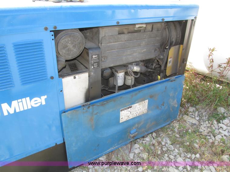image for item H1113 Miller Big Blue 402D welder/generator