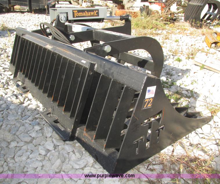 image for item H1114 Tomahawk rock grapple bucket