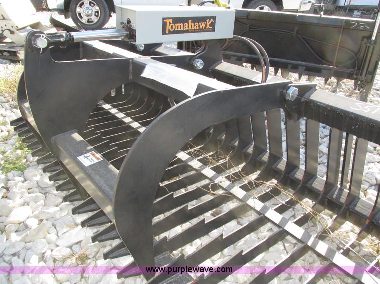 image for item H1114 Tomahawk rock grapple bucket