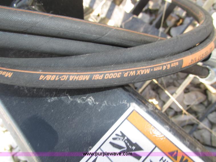 image for item H1114 Tomahawk rock grapple bucket