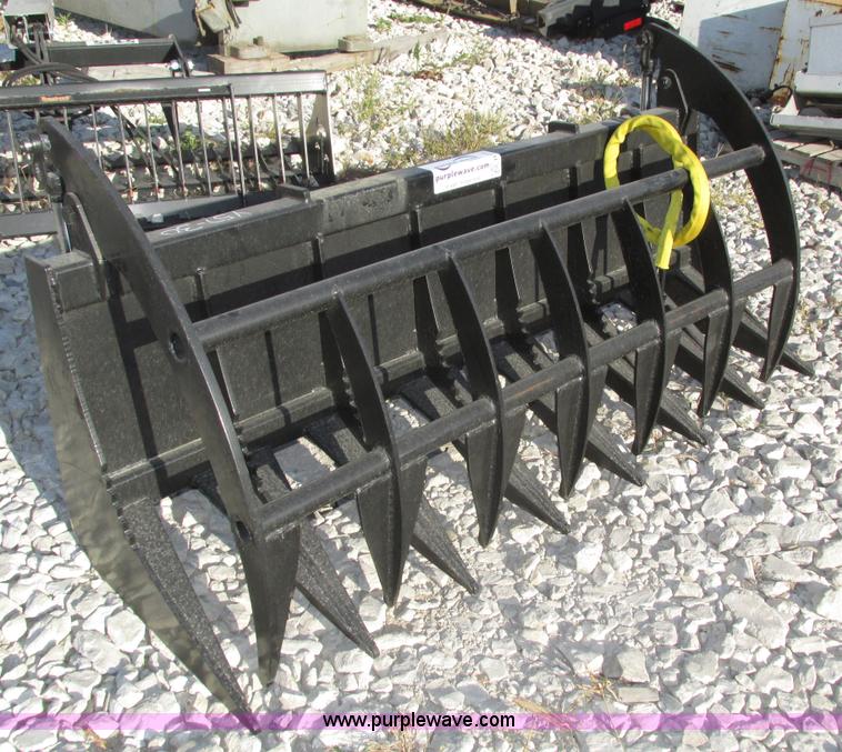 image for item H1115 Root grapple bucket