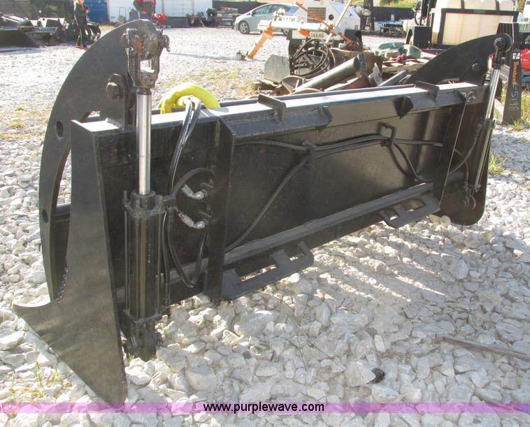 image for item H1115 Root grapple bucket