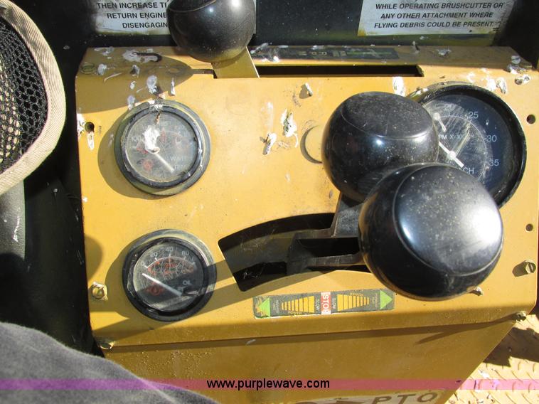 image for item H1118 1999 ASV HD4500 Posi-Track skid steer